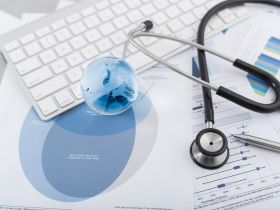 Jak efektywnie zorganizować obieg e-dokumentacji medycznej w placówce