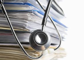 Jak archiwizować dokumentację medyczną w postaci elektronicznej po likwidacji podmiotu