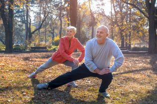 Zdrowy senior – jak zadbać o dobrą formę po 60-tce?