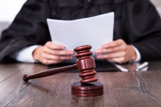 Sąd wzywa do udostępnienia dokumentacji – czy poniesiesz koszty kopiowania