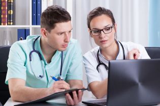 Kiedy studenci medycyny mogą mieć dostęp do dokumentacji medycznej