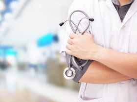 Cyfrowe karty urodzenia i zgonu oraz nowe zasady rozliczeń – co zmieni nowelizacja ustawy o działalności leczniczej 2025