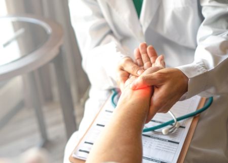 co wpisac na karte swiadczeniobiorcy z chorobami reumatycznymi