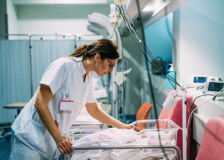 nowe standardy opieki okłoporodowej 2026